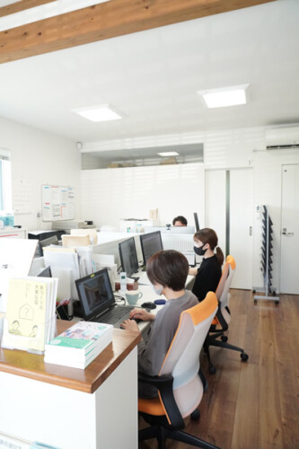 社内ミーティング｜株式会社ネクサスアーキテクト